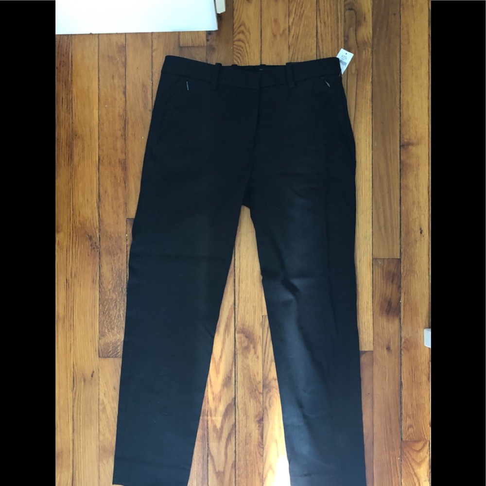 🆕NWT Black Gap Bi-Stretch Slim Crop pants🖤